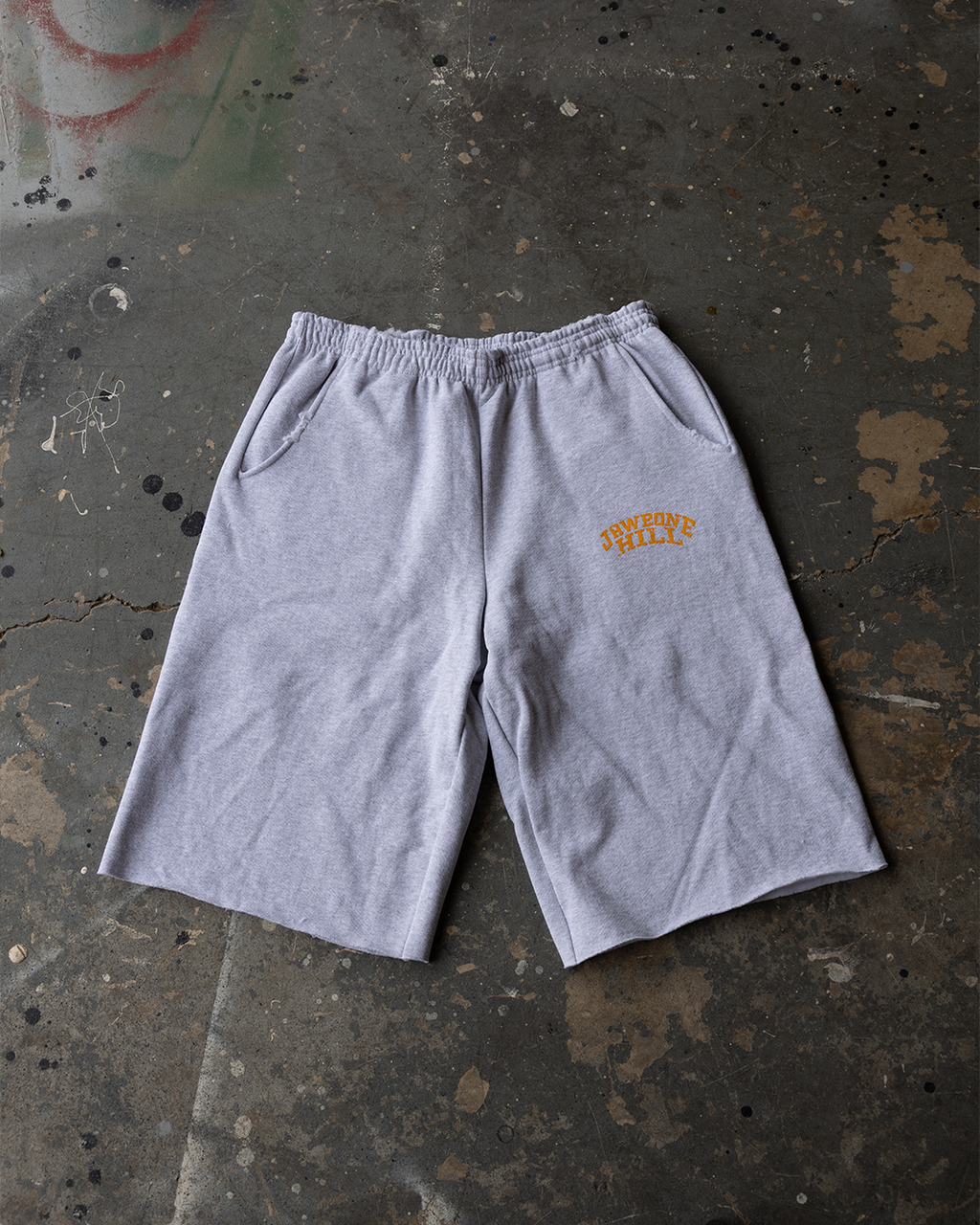 "JAWBONE HILL" 3/4 SWEATSHORTS